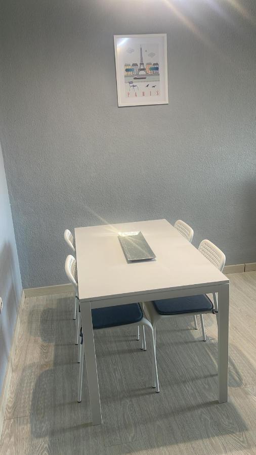 Apartamento Patrocinio Málaga Exterior foto